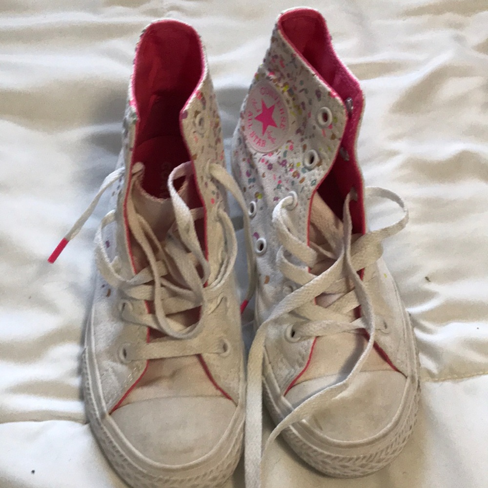 Girls confetti converse